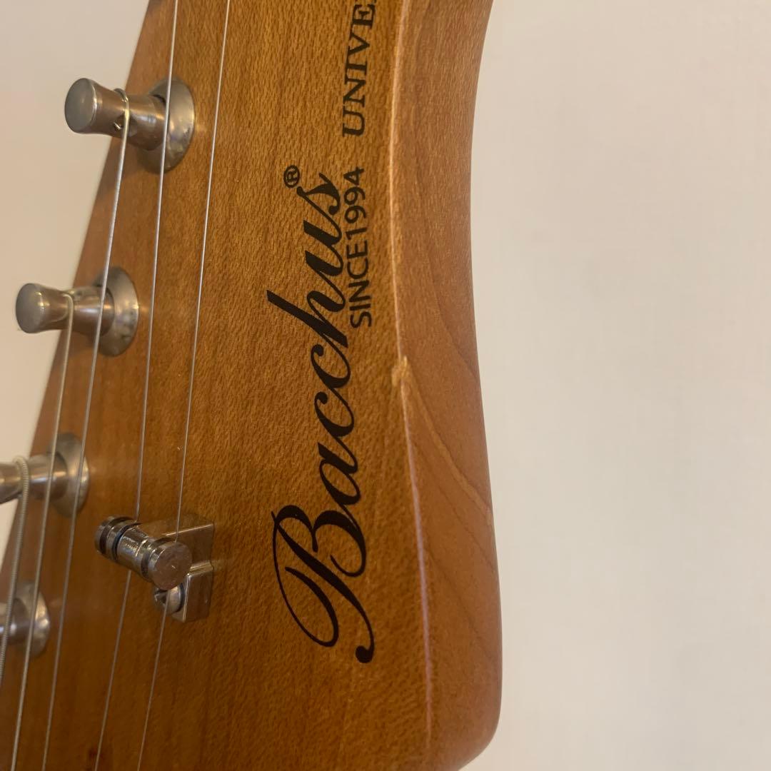 Bacchus Universe Series エレキギター サンバースト