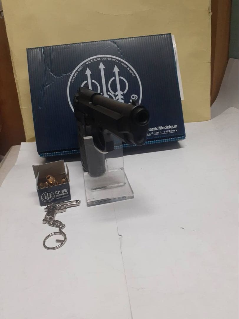 MGC 社BERETTA M9 プラスチックモデルガン