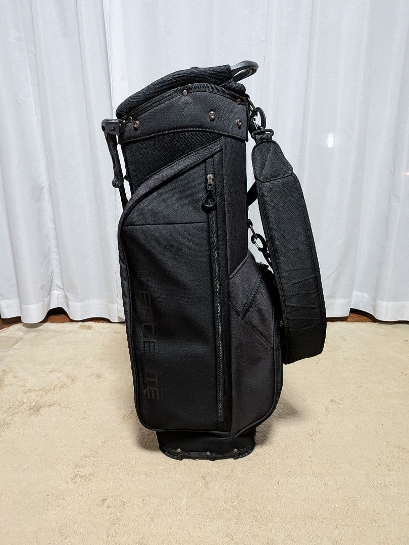 人気‼️デサント ゴルフ キャディバッグ スタンド ブラック