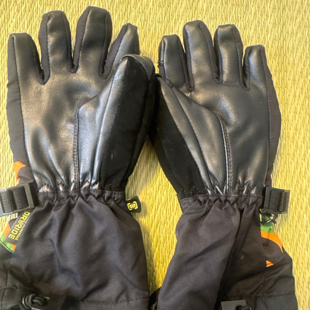 BURTON 子ども用スノーボードウェアセット グローブ付き　S XS