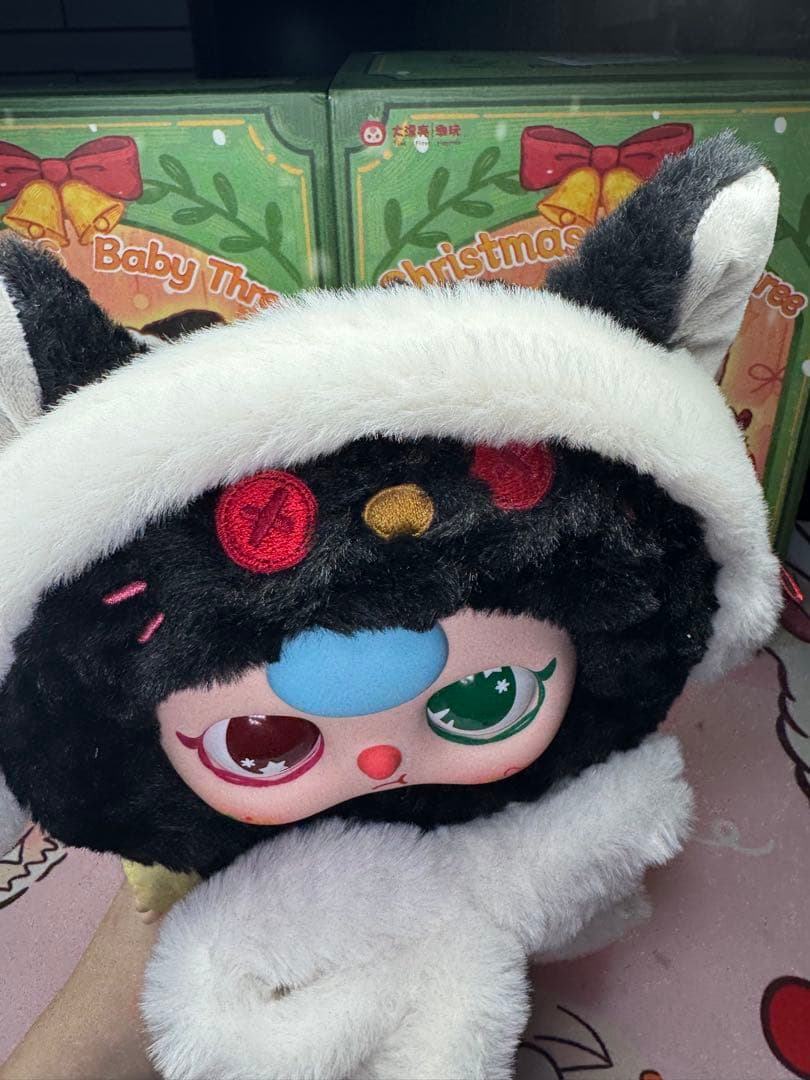 154.babythree big400%体　クリスマス限定　海外ドール　新品