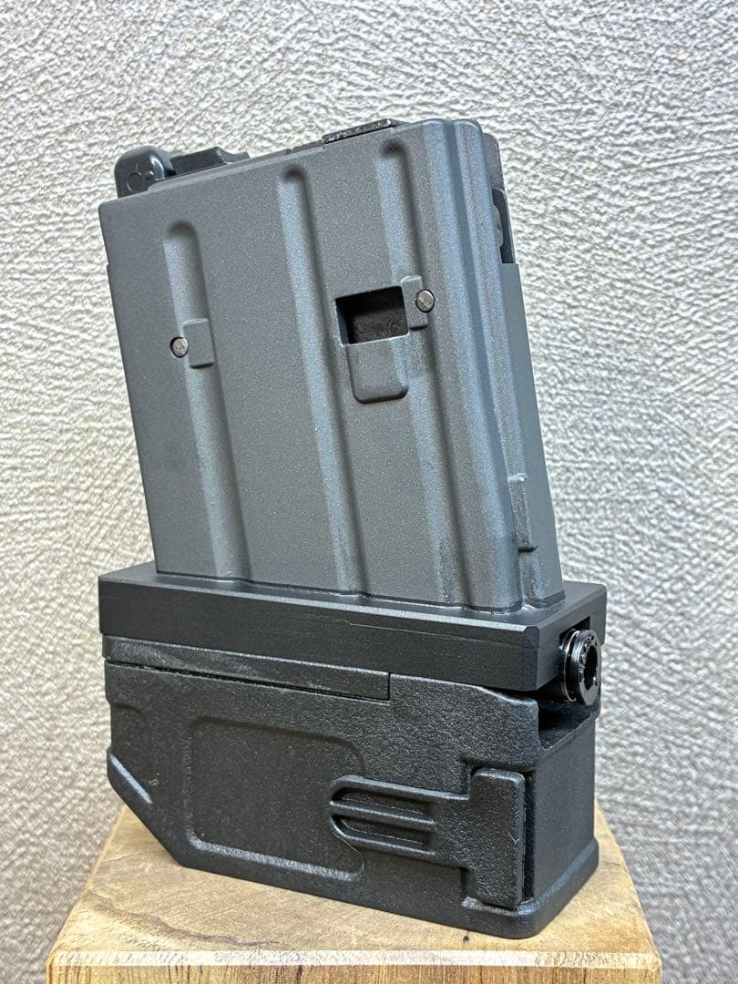 R7-14 東京マルイ GBB M4 マガジンアダプター 外部ソース仕様