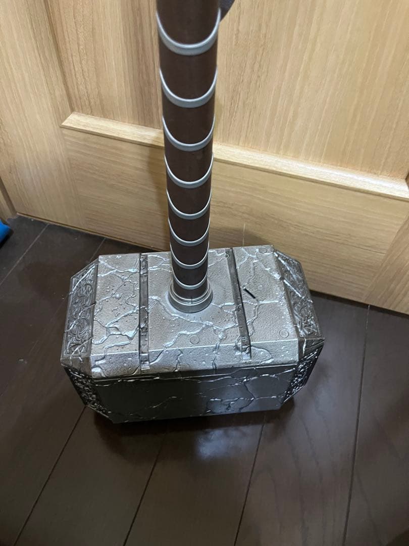 ムジョルニア ハズブロ ソー ハンマー