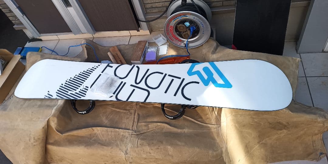 スノーボードセット　FANATIC UN-LTD 154　ELAN XEXON