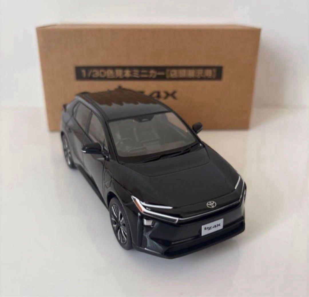 トヨタ 新型bZ4X ミニカーカラーサンプル アティチュードブラック黒【非売品】