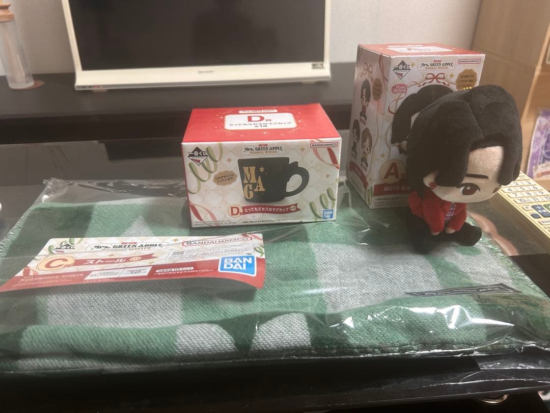 Mr. GREEN APPLE ぬいぐるみ・マグカップセット