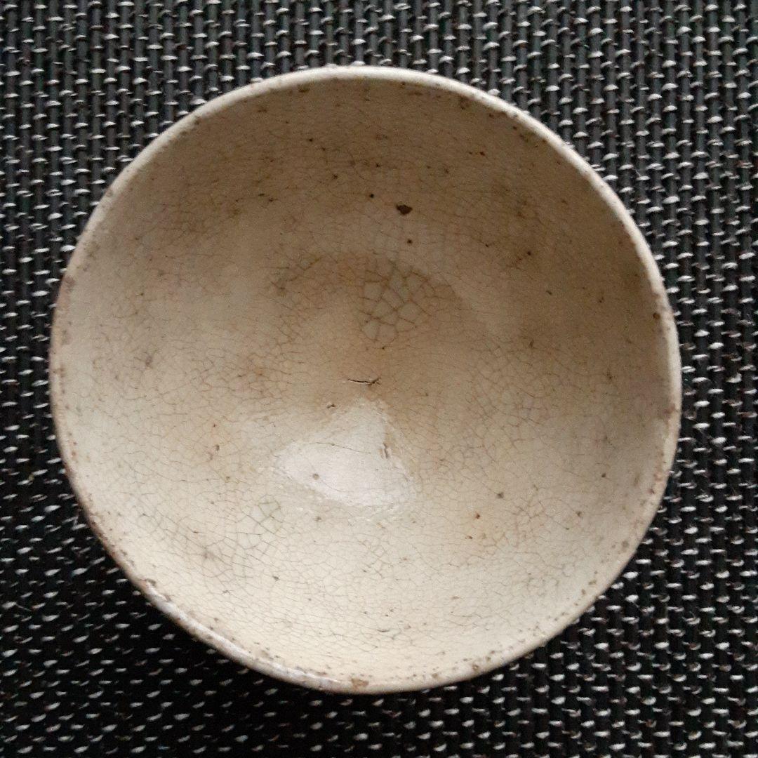 古い李朝朝鮮王朝白磁茶碗/唐津伊万里焼粉引吹貫入青白磁/ぐい呑み陶酒器