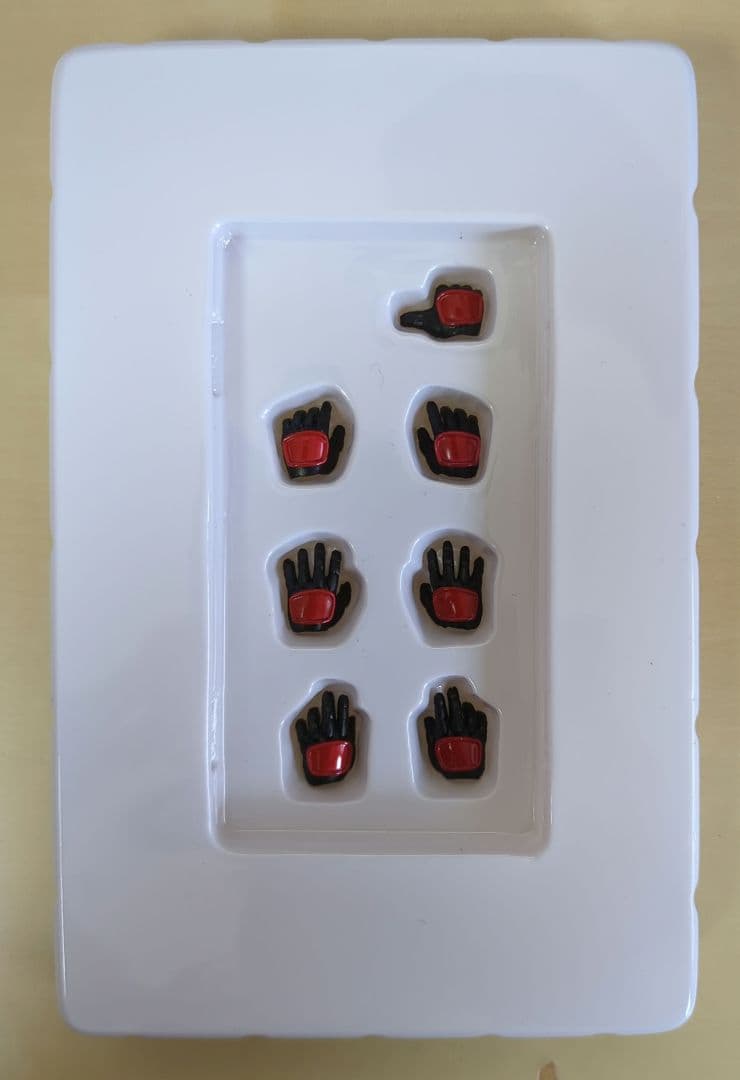 S.H.Figuarts 仮面ライダークウガ マイティフォーム　真骨彫