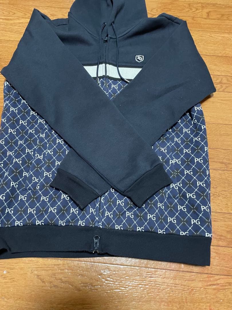 パーリーゲイツ　PGロゴ総柄 ジップアップパーカー ネイビー メンズ