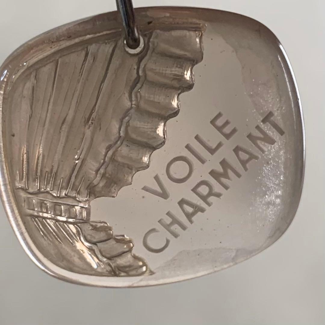 レア！ブルボンキーホルダー 【VOILE CHARMANT】ベールのカーテン