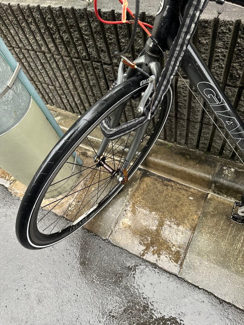 【東京・池袋】【引き取り限定】Giant Escape R3