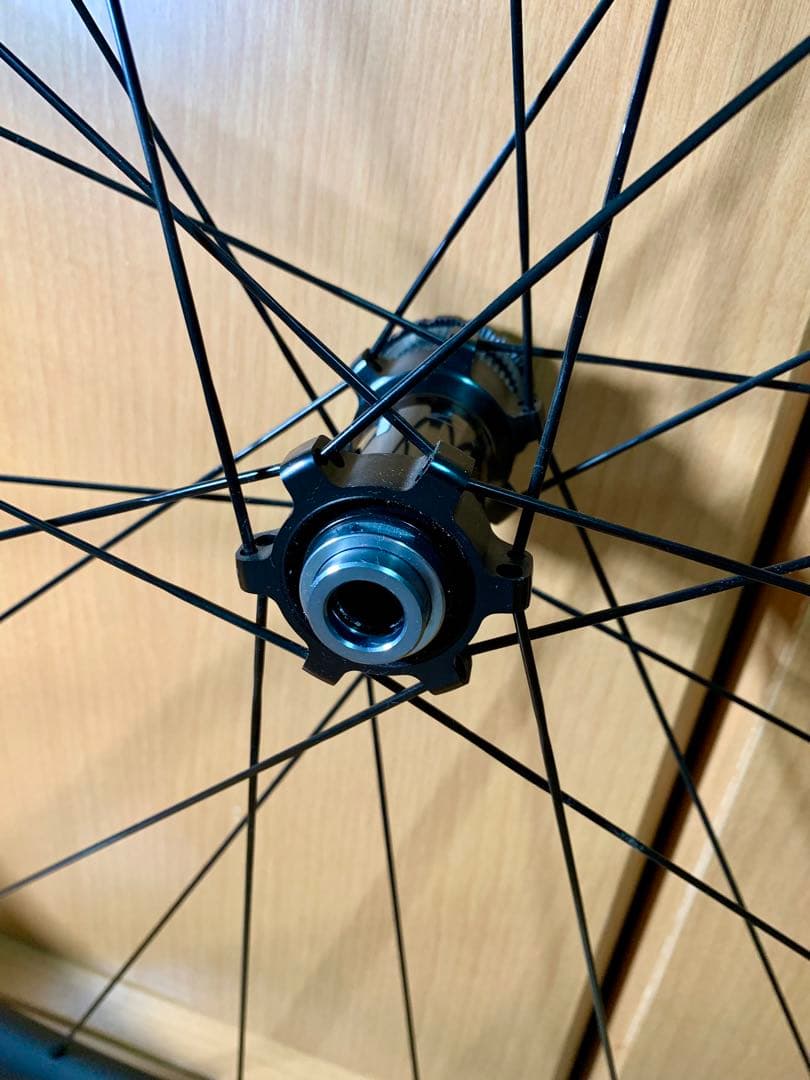 【売約済】オーバーULTEGRA WH-R8170-C36-TLフロント