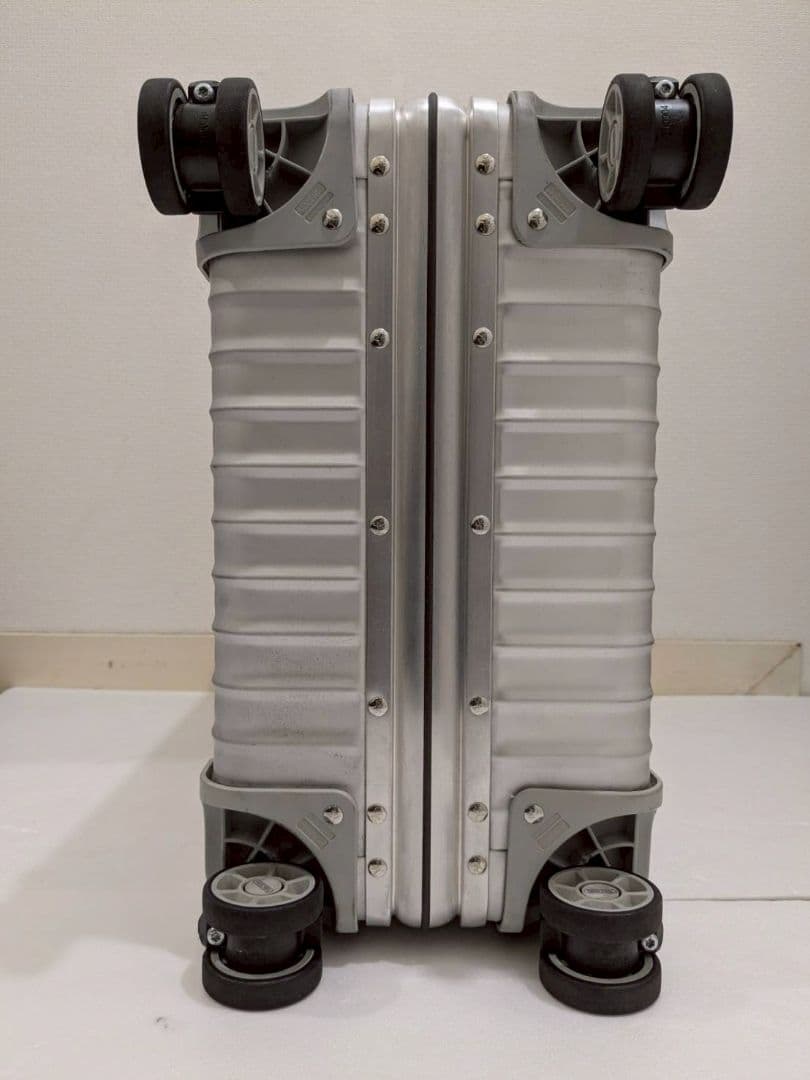 希少即完売リモワRIMOWA シュタイフ steiff コラボ 33L 機内持込