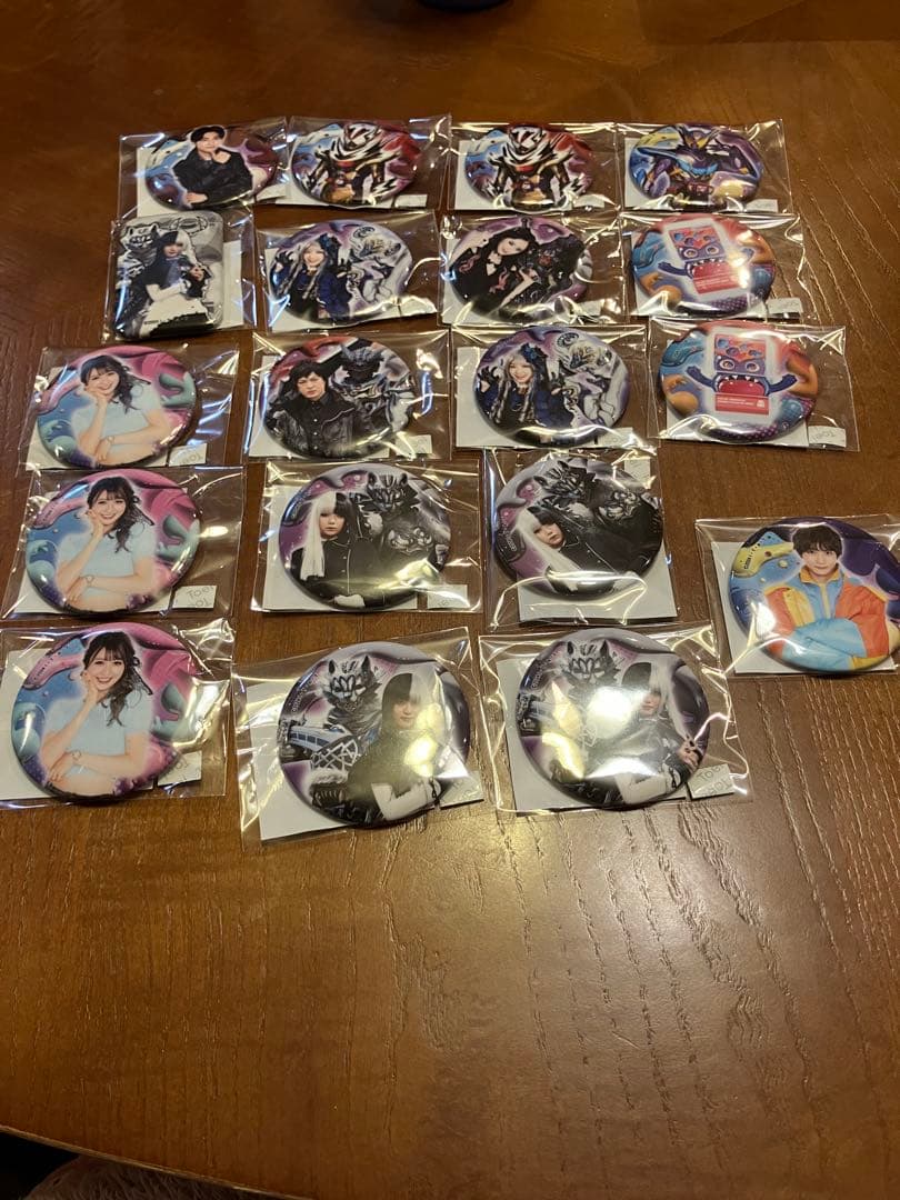 【即購入可】ガヴ TOSくじ 缶バッジ A賞　B賞 C賞　仮面ライダー