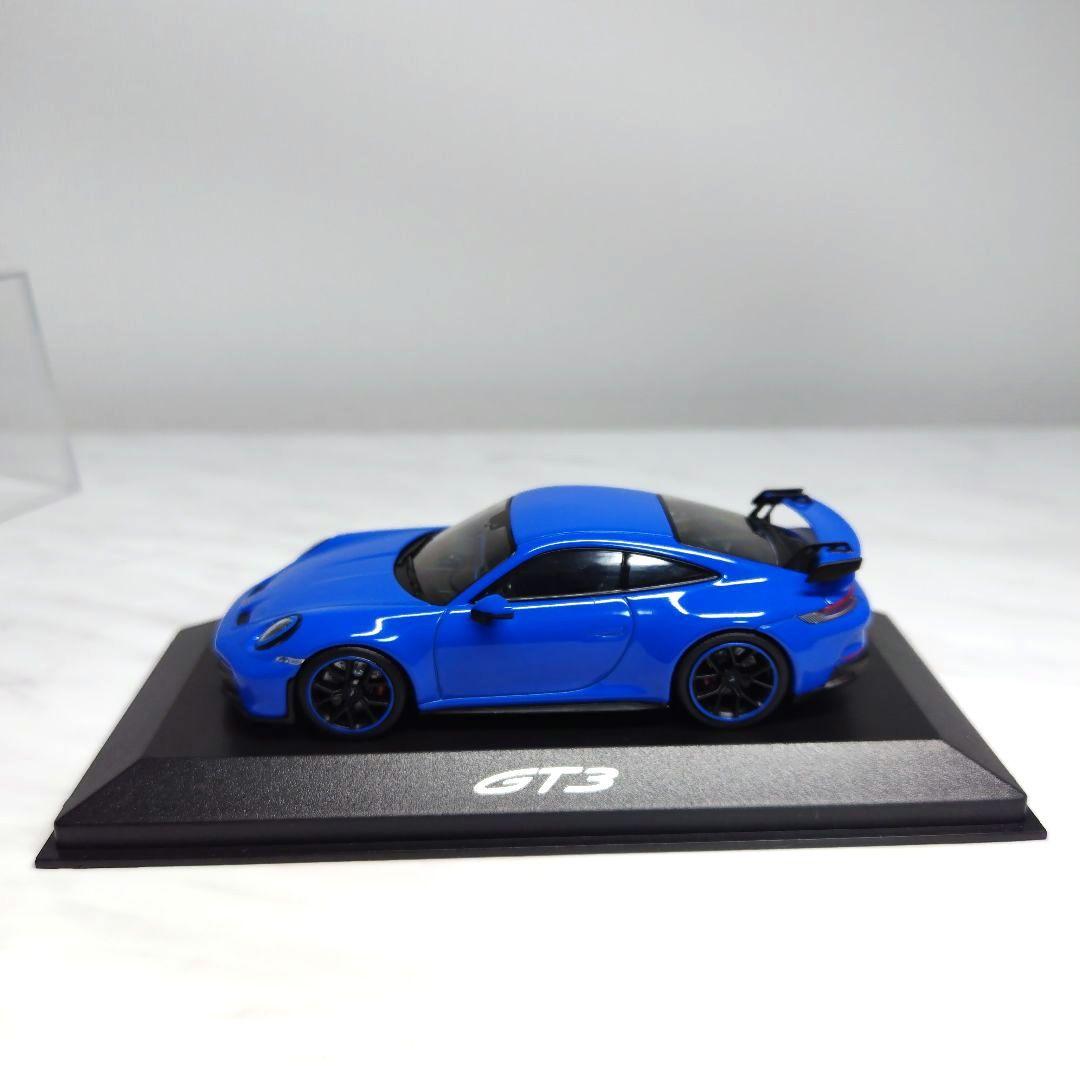 ポルシェ 911 GT3 992 ミニカー 1/43