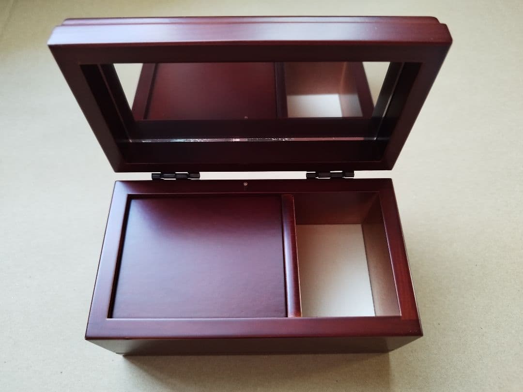 【最終値引き】■生産終了品■【1点物】小田和正東北大学校友歌「緑の丘」オルゴール