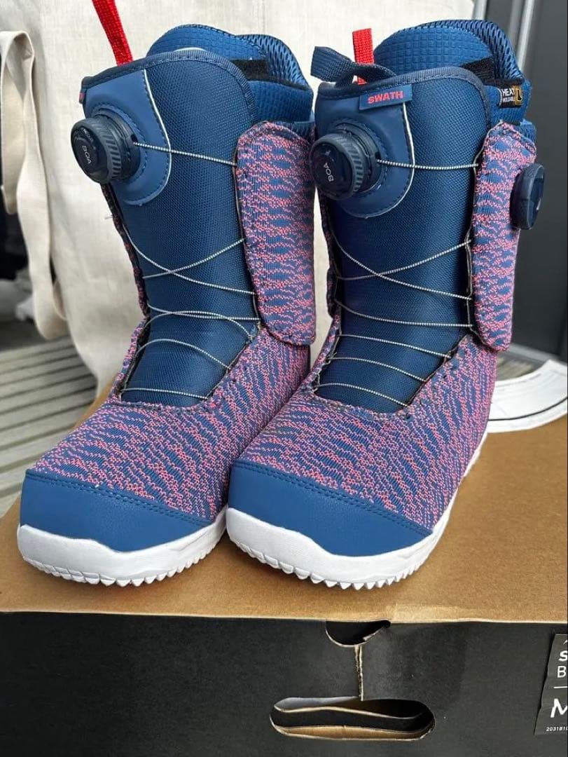 SWATH BOA スノーボードブーツ ネイビー/ピンク