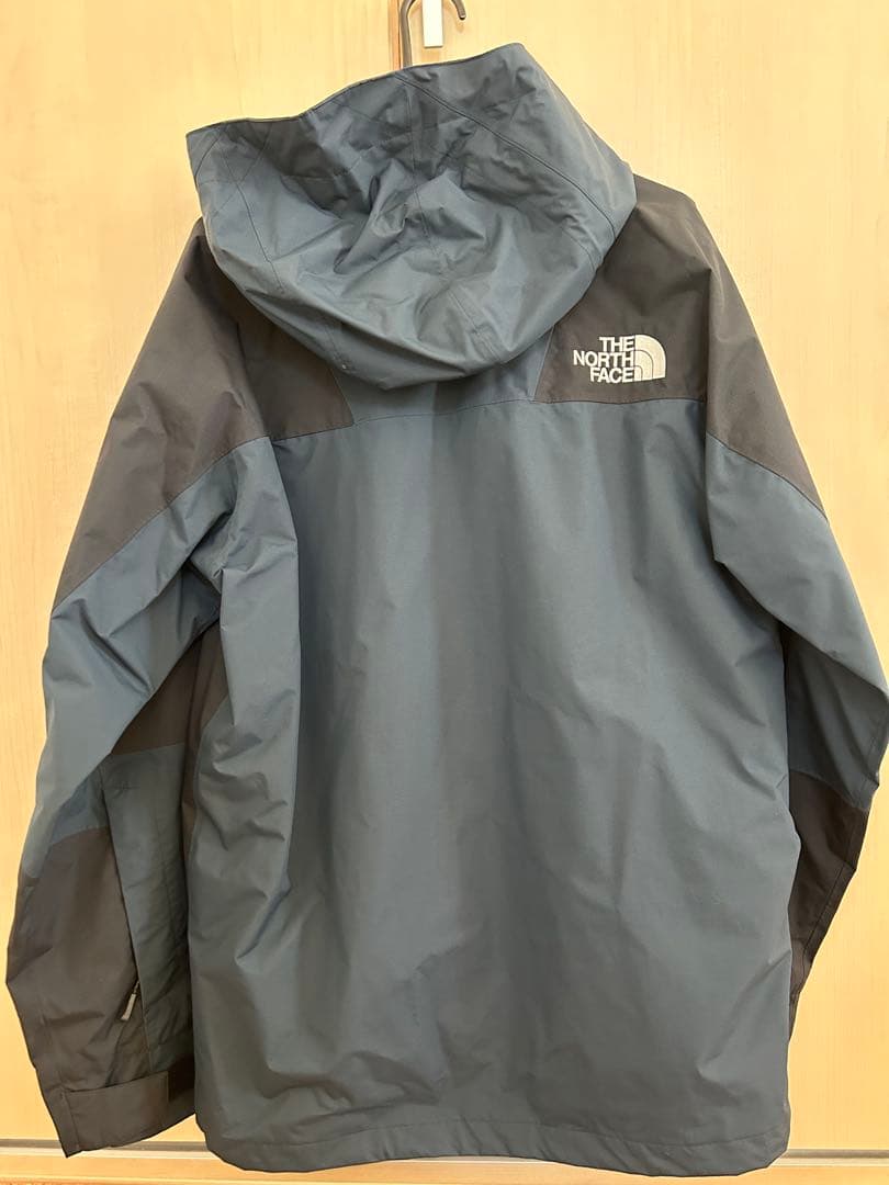 THE NORTH FACE フード付きジャケット グレー