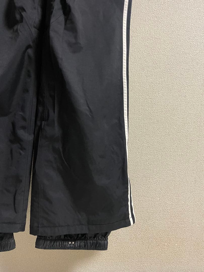 アディダスオリジナルス スノーボードウエア つなぎ 黒×白 ファイヤーバード