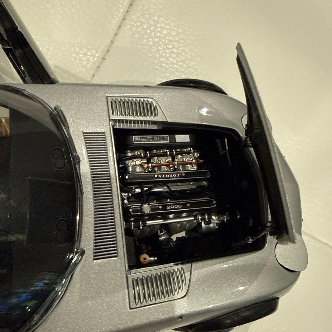 トヨタ 2000GT 1/18 シルバー ローダウン仕様　autoart