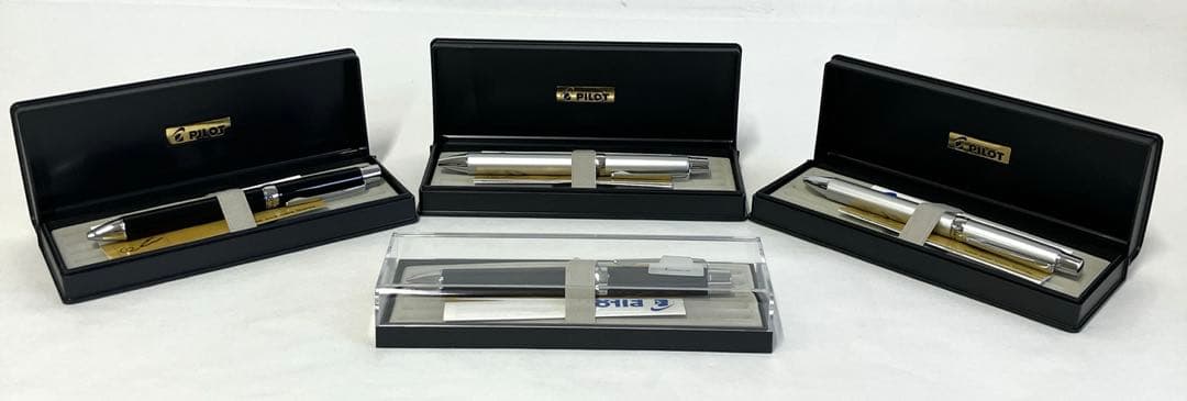 Pilot パイロットStanza ボールペン 4本セット