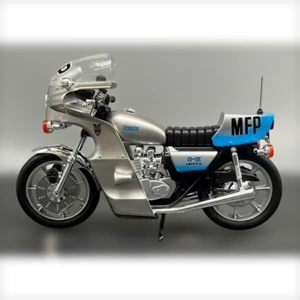 マッドマックス　ACEモデル　M.F.P　グース用Z1000バイク　1/18