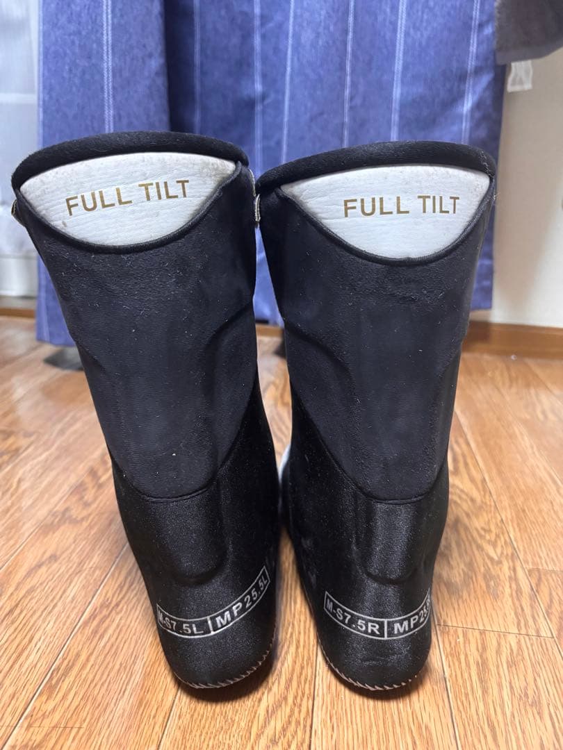 スキー FULL TILT Drop kick 25.5cm