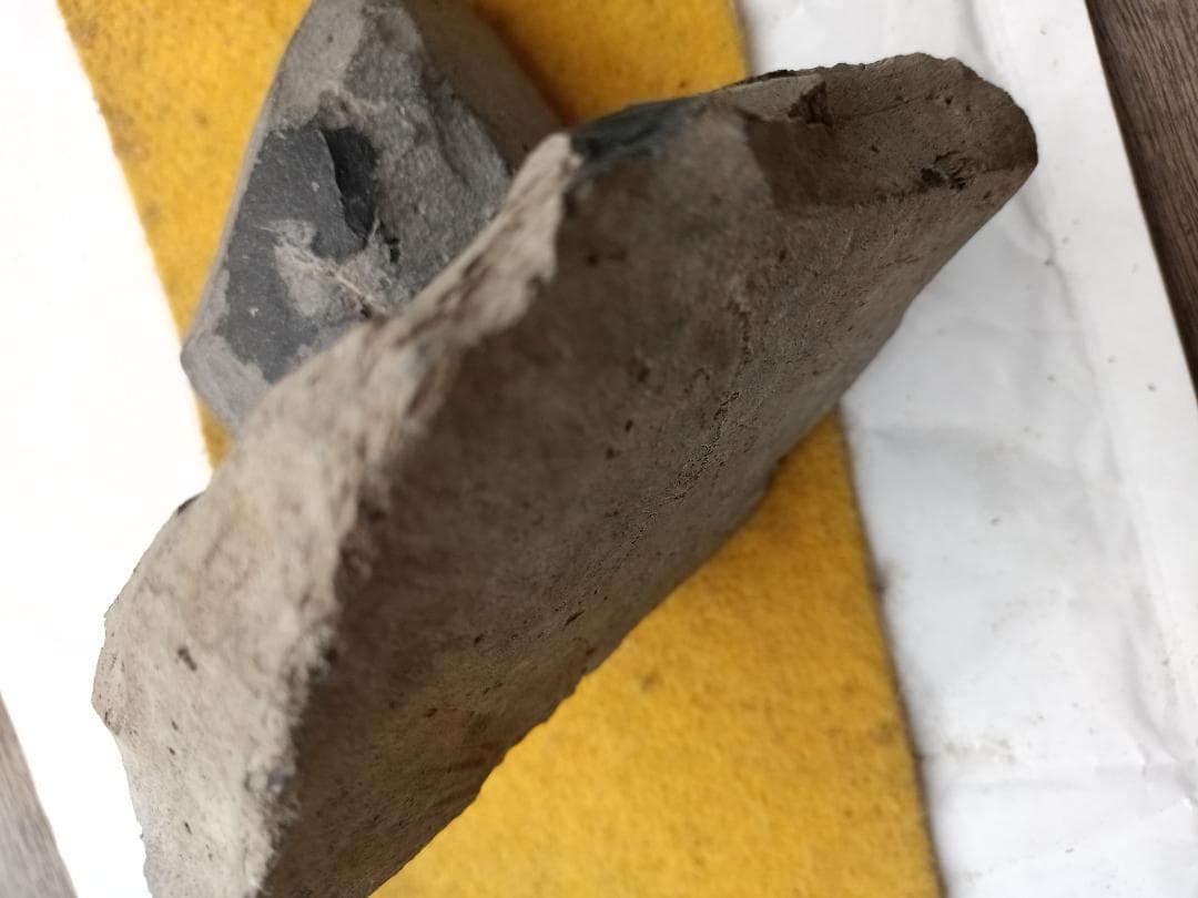 握り槌　出土石器　旧石器時代　縄文時代　サヌカイト　　185