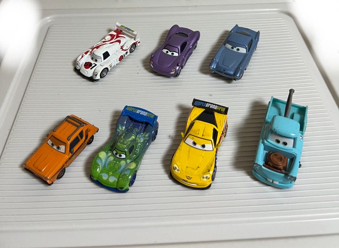 カーズ、ミニカー（マテル）グレム、カルラ、メーター