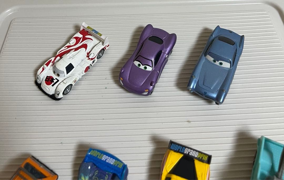 カーズ、ミニカー（マテル）グレム、カルラ、メーター