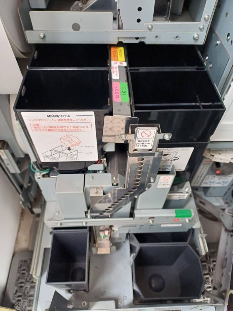 中古券売機 東京千葉埼玉神奈川の法人と個人事業者限定直接取りに来れる方5万円引