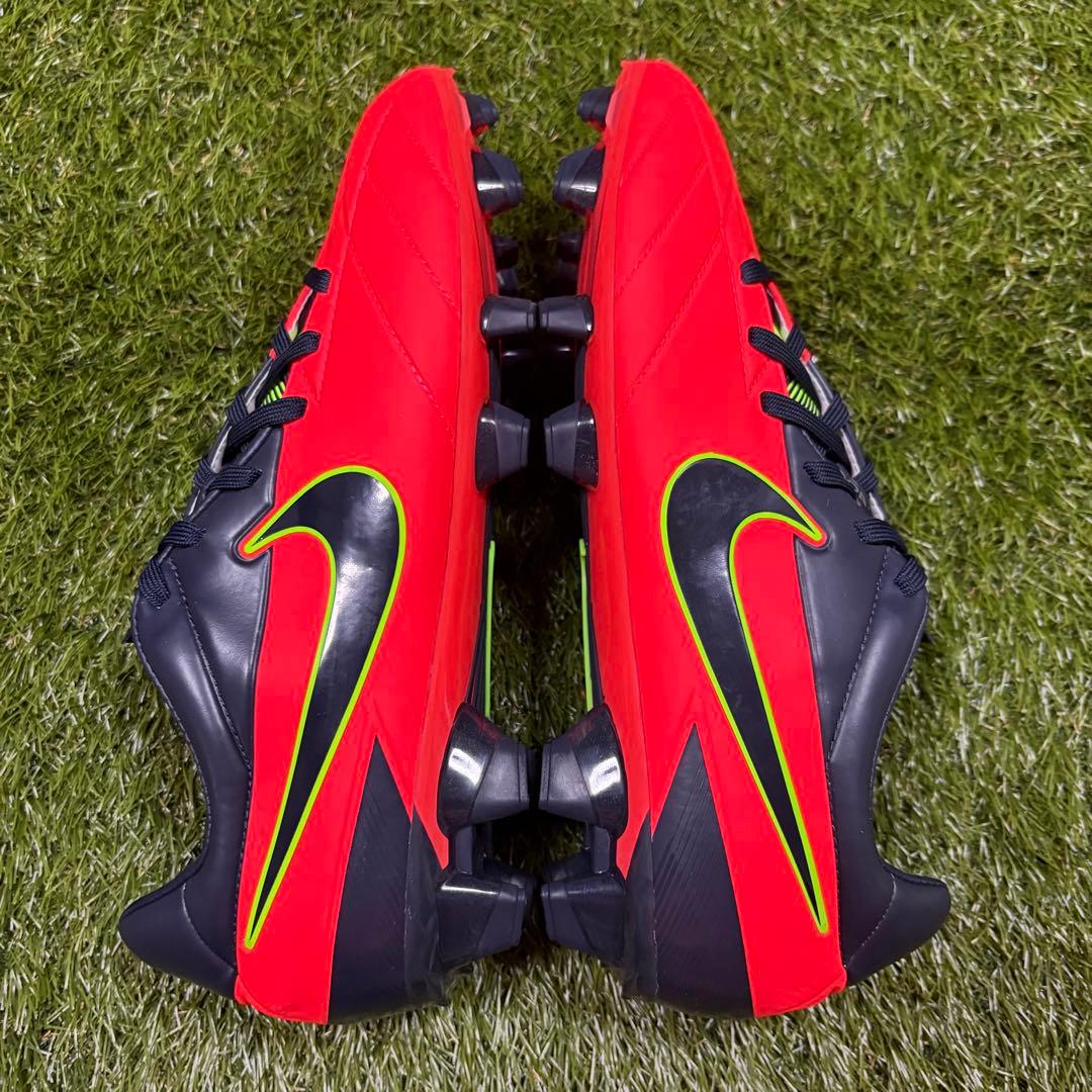 NIKE T90 Laser Ⅳ Kanga Lite FG 26cm