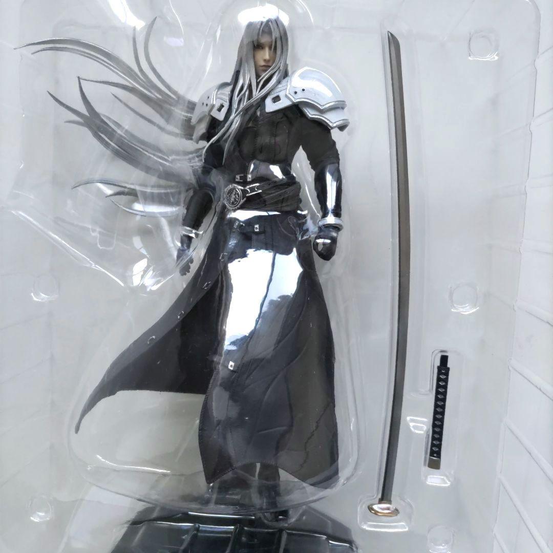 ファイナルファンタジーⅦ　フィギュア　2点