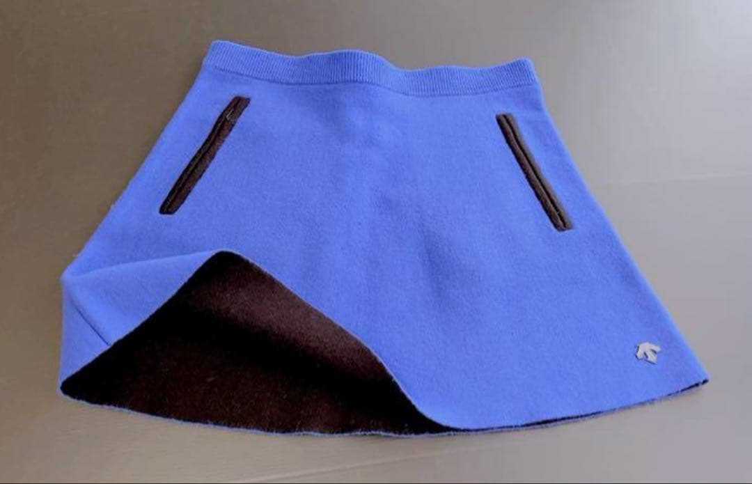 ③点セット　ブルゾン　セーター　スカート