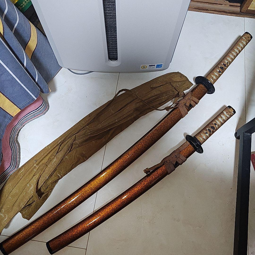 模造刀 2本 黄塗鞘 袋付き ジャンク扱い