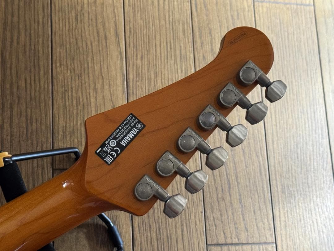 YAMAHA PACIFICA611VFM TBL ぼっちちゃん仕様