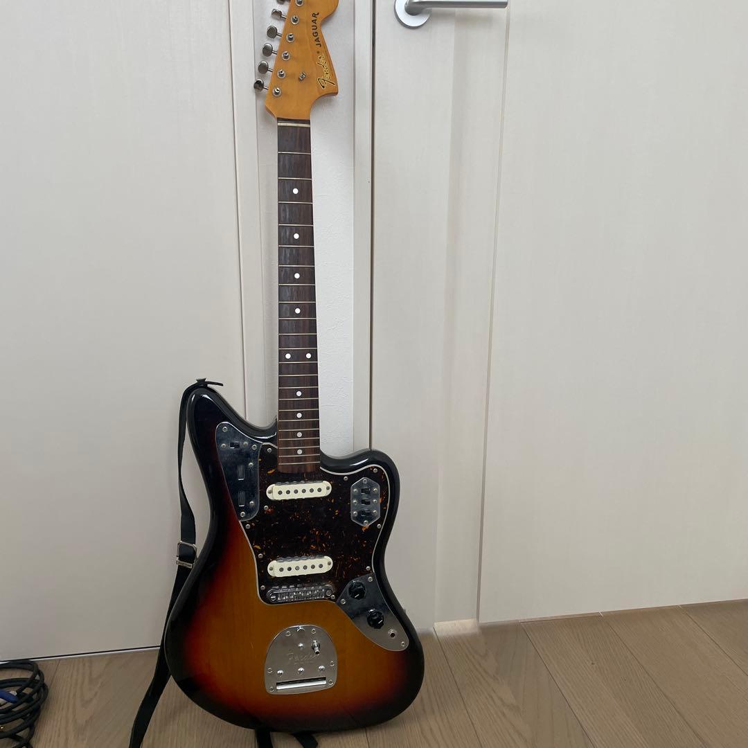 中古　Fender Jaguar サンバースト