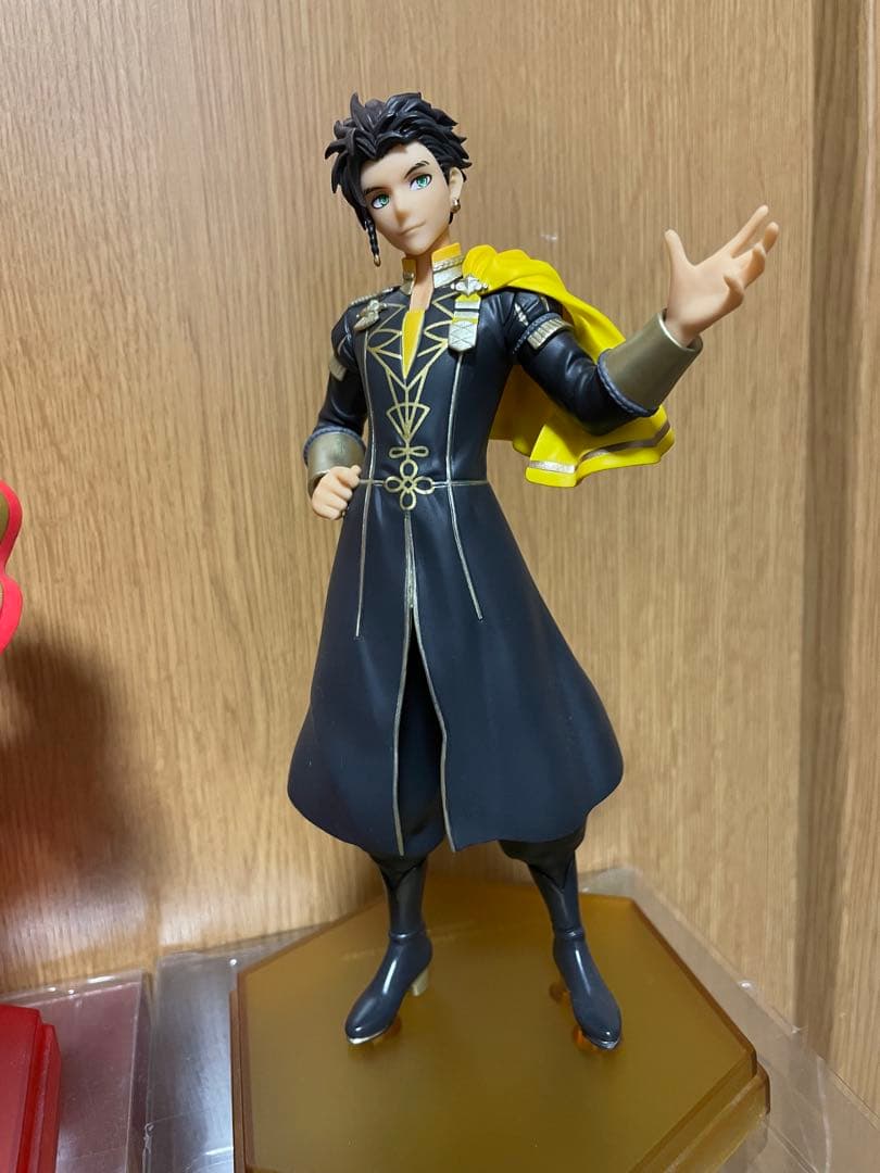 ファイアーエムブレム　風花雪月　フィギュア 3体セット