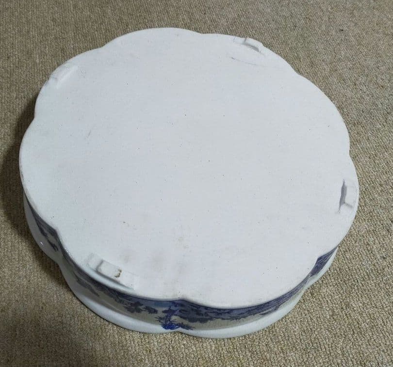 セール中✨中国工芸　染付青花磁器　花鳥水鉢（ 大）睡蓮鉢　花丸型　う