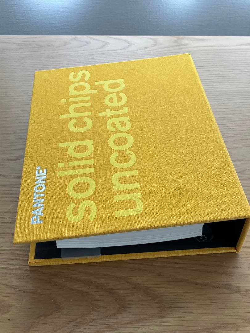 PANTONE ソリッドカラーチップ/上質紙版