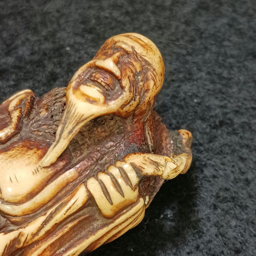 専用X214-2 江戸時代根付 細密彫刻 人物根付 鹿角材彫刻　ね