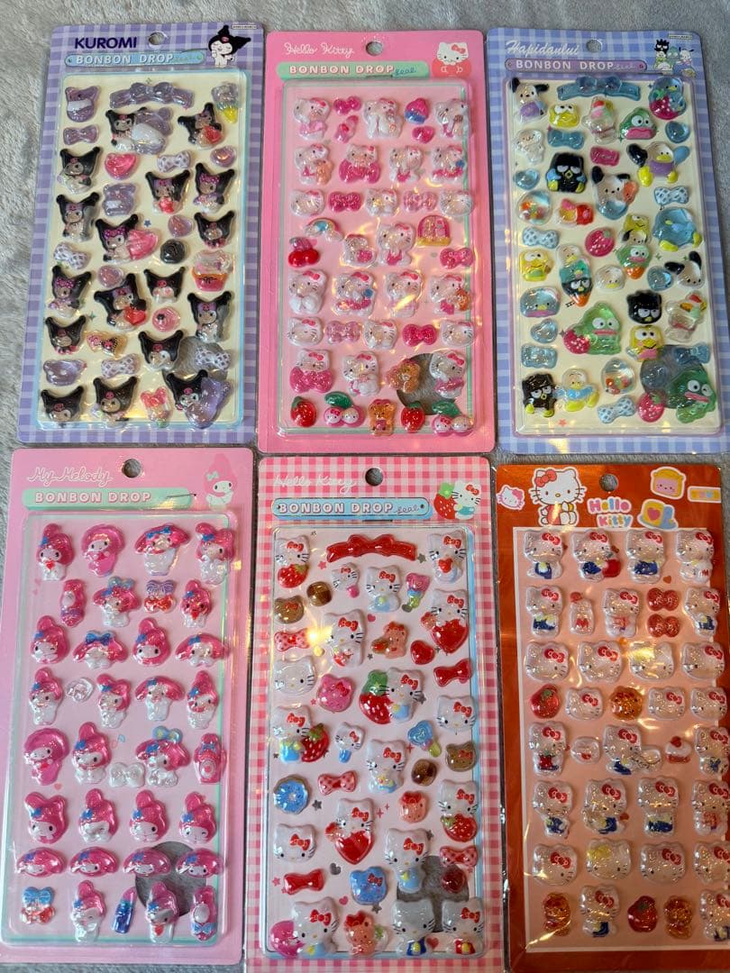 ボンボンドロップシール　　サンリオ　８枚セット　ぷくぷく
