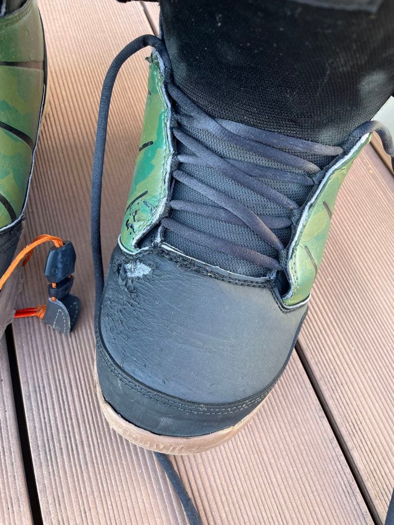 2015-2016モデル 32 thirtytwo LASHED