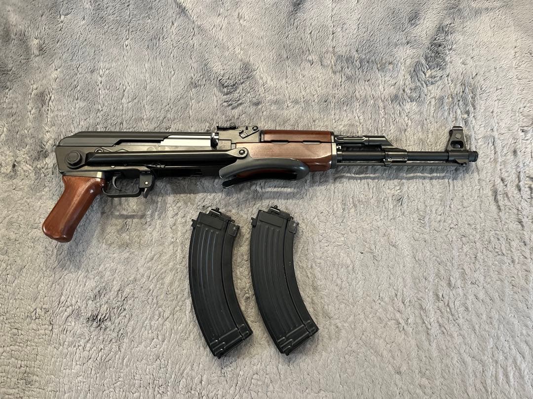 AKS47 次世代電動ガン　東京マルイ　トイガン