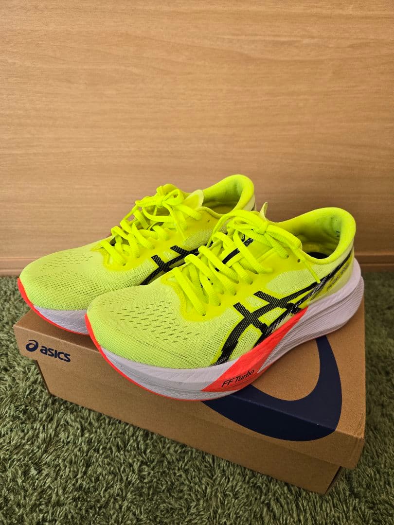 アシックス　マジックスピード4　24.0　レディース