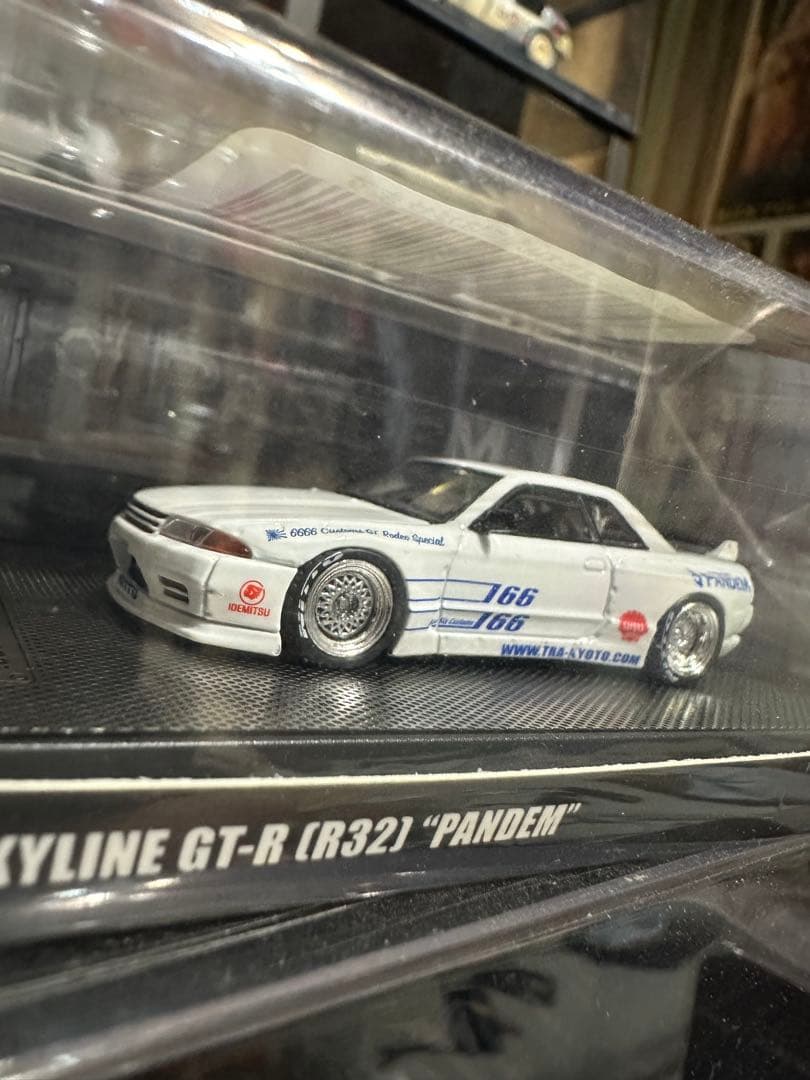 INNO 1/64 日産 GTR R32PANDEM Rocket Bunny