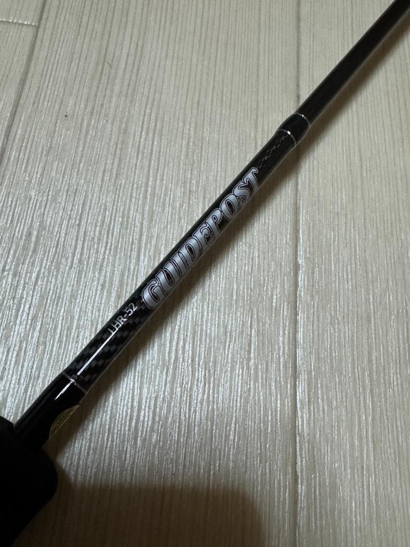 THIRTY34FOUR（サーティフォー） GUIDEPOST LHR-52