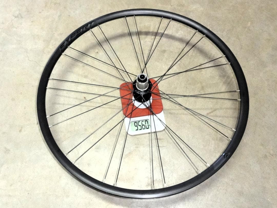 ディスク用ホイール　タイヤ付前後セット(メリダ／スクルトゥーラ2023付属)中古