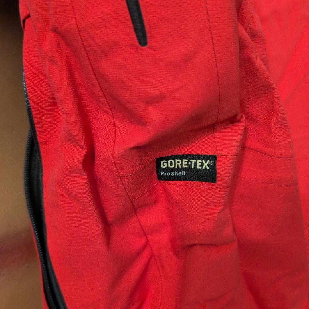 BLUEBLOODスノーボードウェア(男性用)