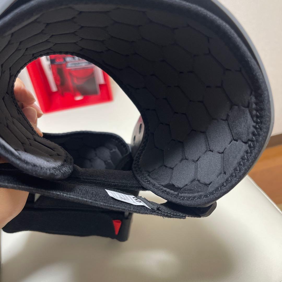 マクダビッド (McDavid) M4200右膝サポーター　Lサイズ 未使用